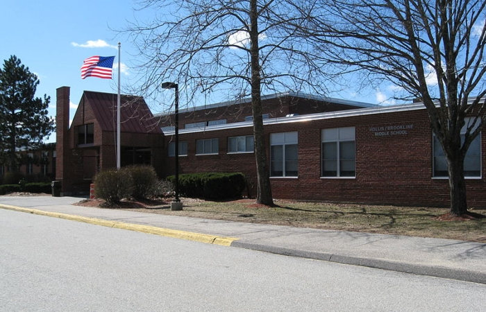 Hollis_NH_Hollis_Brookline_Middle_School